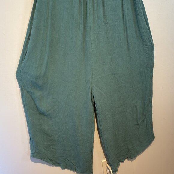 Hem & Thread wide leg pull on jumpsuit/rayon deep sage/yellow size medium - Picture 4 of 9